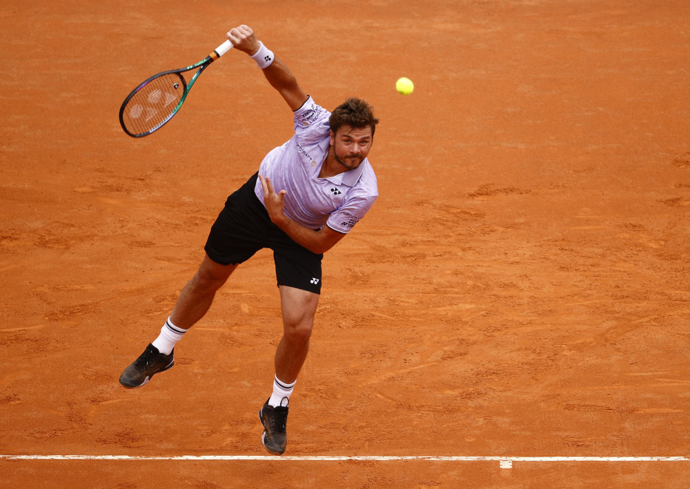 中国米兰体育-英国网球队翻盘世界网球队，瓦林卡关键制胜的简单介绍