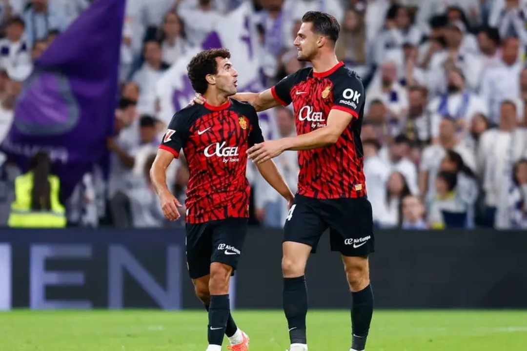 瓦伦西亚同皇家马德里对决，激战展开的简单介绍