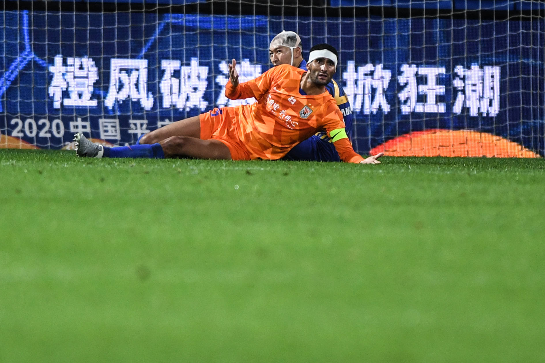 米兰体育官网-江苏苏宁将对阵山东泰山,谁能笑到最后