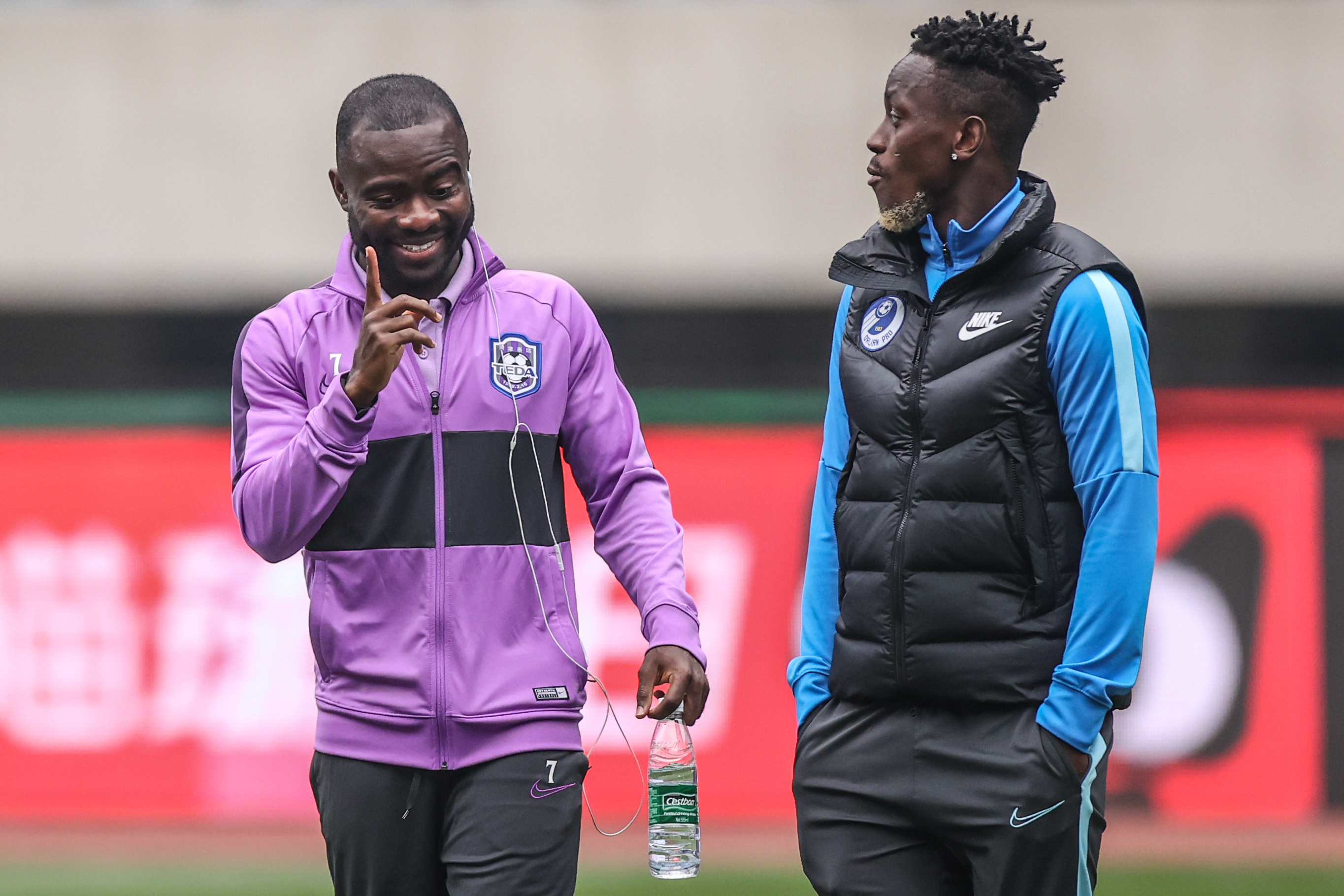 关于天津泰达球员努力拼搏,争取胜利的信息 关于天津泰达球员努力拼搏,争取胜利的信息