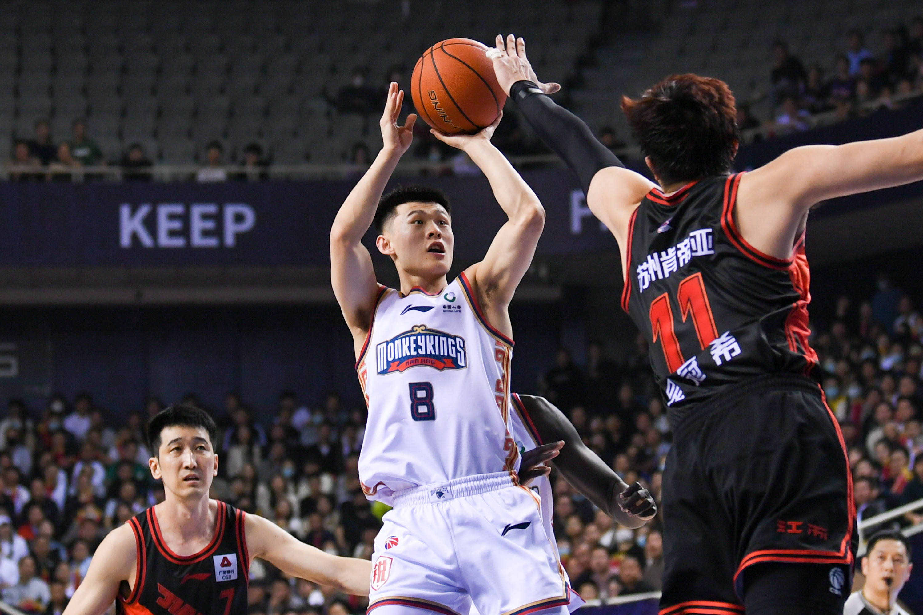 ac米兰体育官网-广东男篮风波不断，CBA球队未来存疑的简单介绍