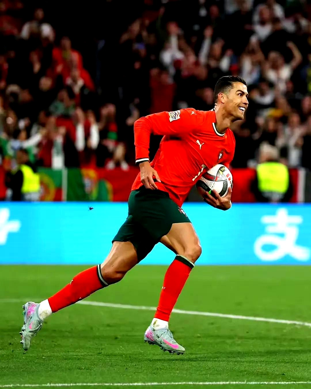 球员个人表现亮眼,为球队带来胜利的简单介绍 球员个人表现亮眼,为球队带来胜利的简单介绍