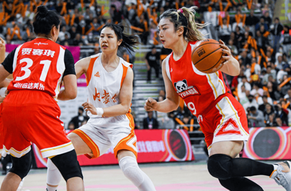 ac米兰下载-陕西女篮主场作战，成功逆转迎先胜的简单介绍