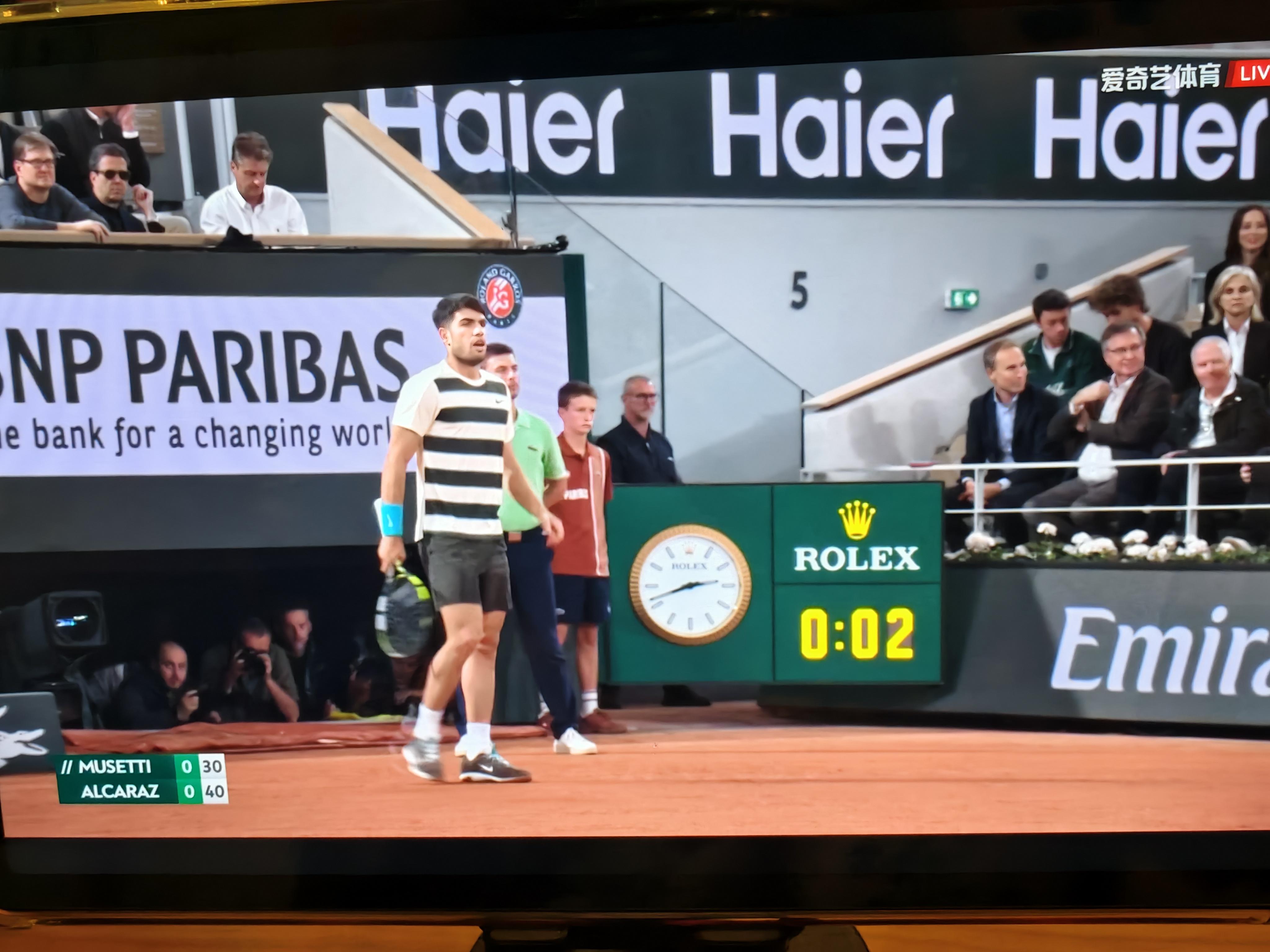 米兰体育网页版-戴维斯杯完胜蒙特卡洛大师赛，阿尔卡拉斯惊艳四座的简单介绍